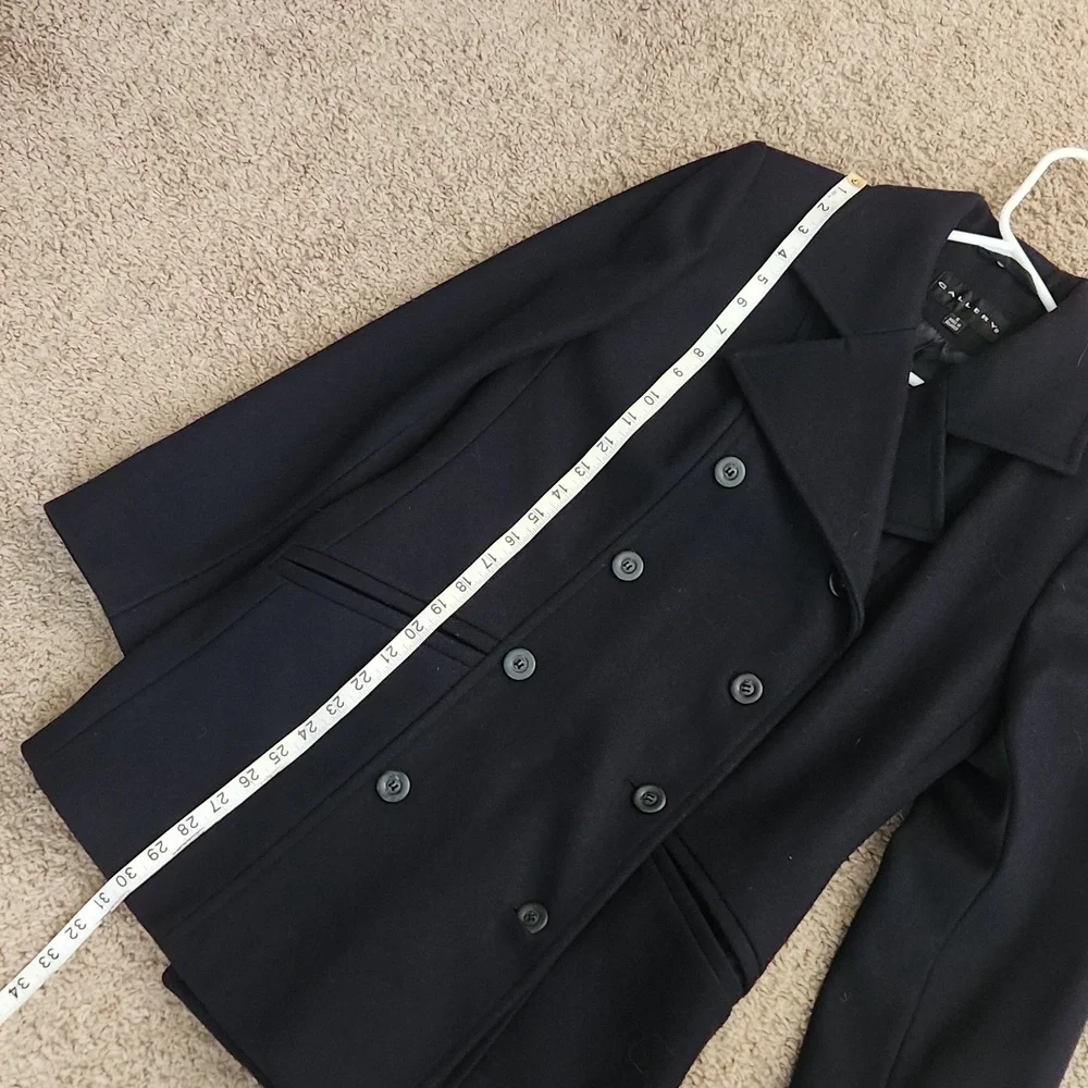 Gallery Navy Blue Double Breasted Wool Blend Pea Coat, Size 6‎